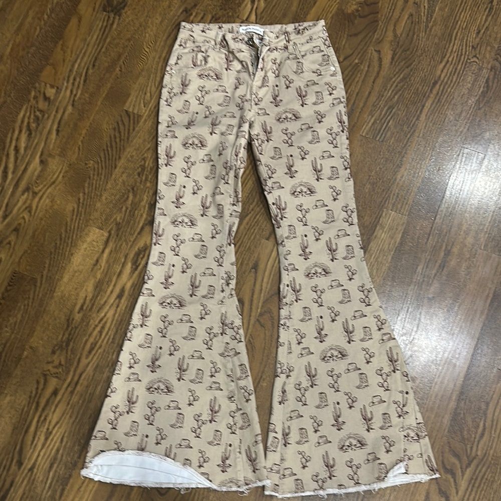 Ranch Dress’n Super Flare